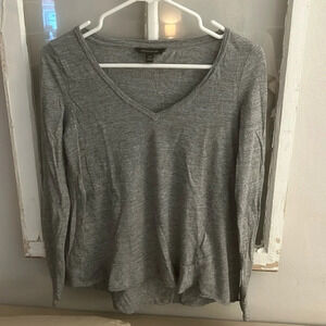 Banana Republic long sleeve t shirt heather gray size XS
